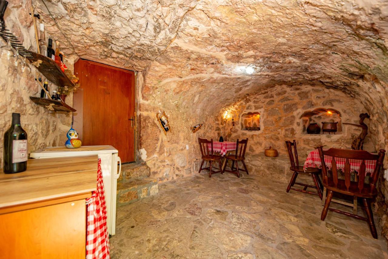 Ethno House Osobak Bed and Breakfast Virpazar Esterno foto