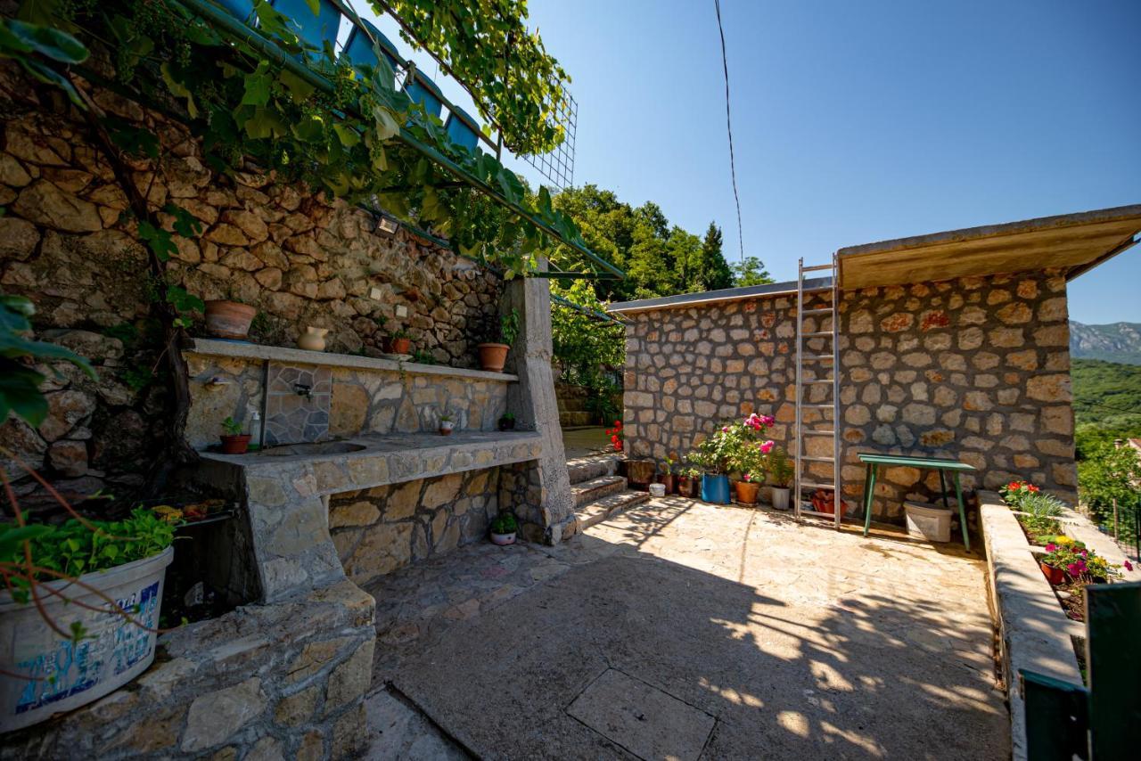 Ethno House Osobak Bed and Breakfast Virpazar Esterno foto