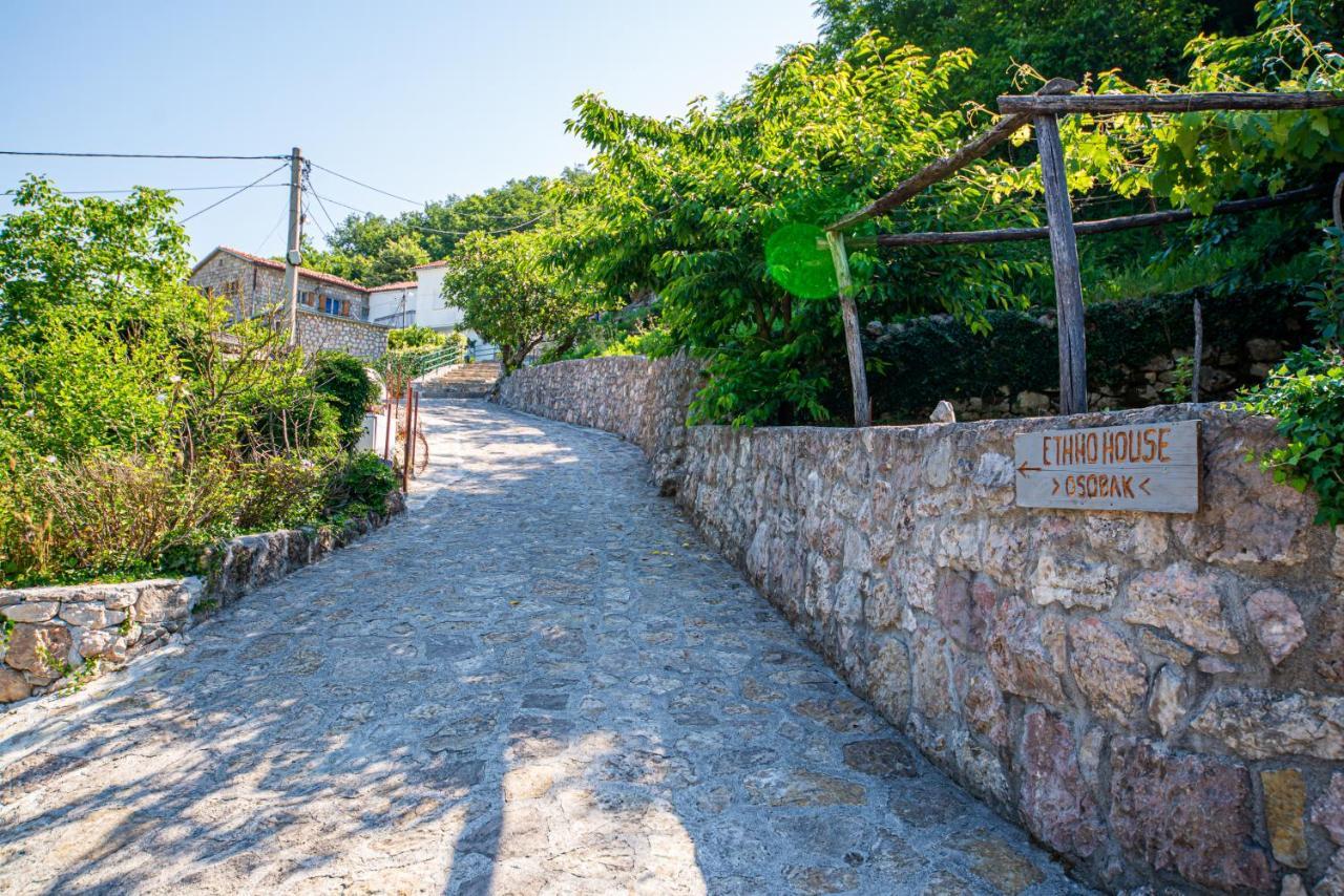 Ethno House Osobak Bed and Breakfast Virpazar Esterno foto